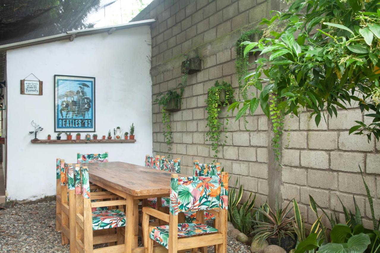 Hostal Hermoso Palomino Exterior foto